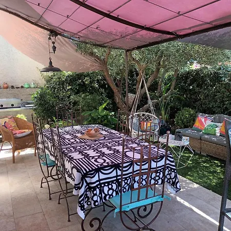 Jolie Petite Côte D'azur. Alojamento de Acomodação e Pequeno-almoço