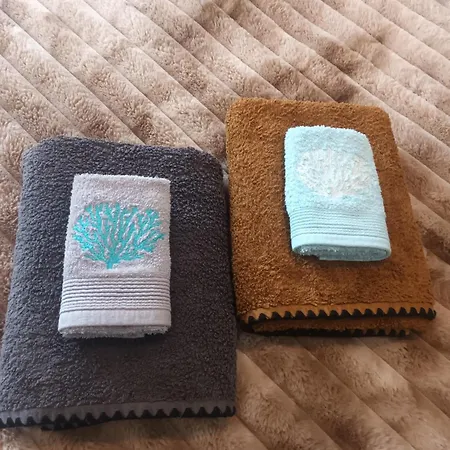 Jolie Lalou Cote D'azur Bed & Breakfast Fréjus