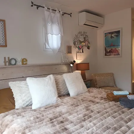 Jolie Lalou Cote D'azur فندق مبيت وإفطار Fréjus