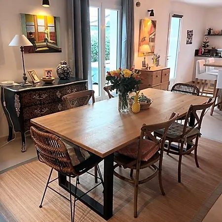 Jolie Lalou Cote D'azur 住宿加早餐酒店 4*