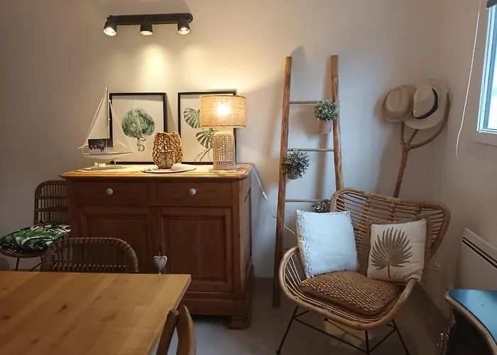 فندق مبيت وإفطار Jolie Lalou Cote D'azur